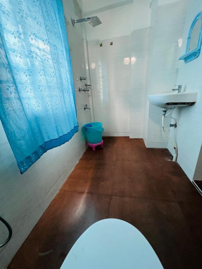 Levi Home Guest House & Retreat Centre 西里古里 外观 照片